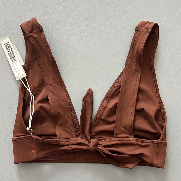 NWT Everlane ReNew The Triangle Bikini Top in Rosewood Size S - Picture 4 of 8